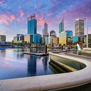 https://crowne-plaza-perth.hotelsperth.org